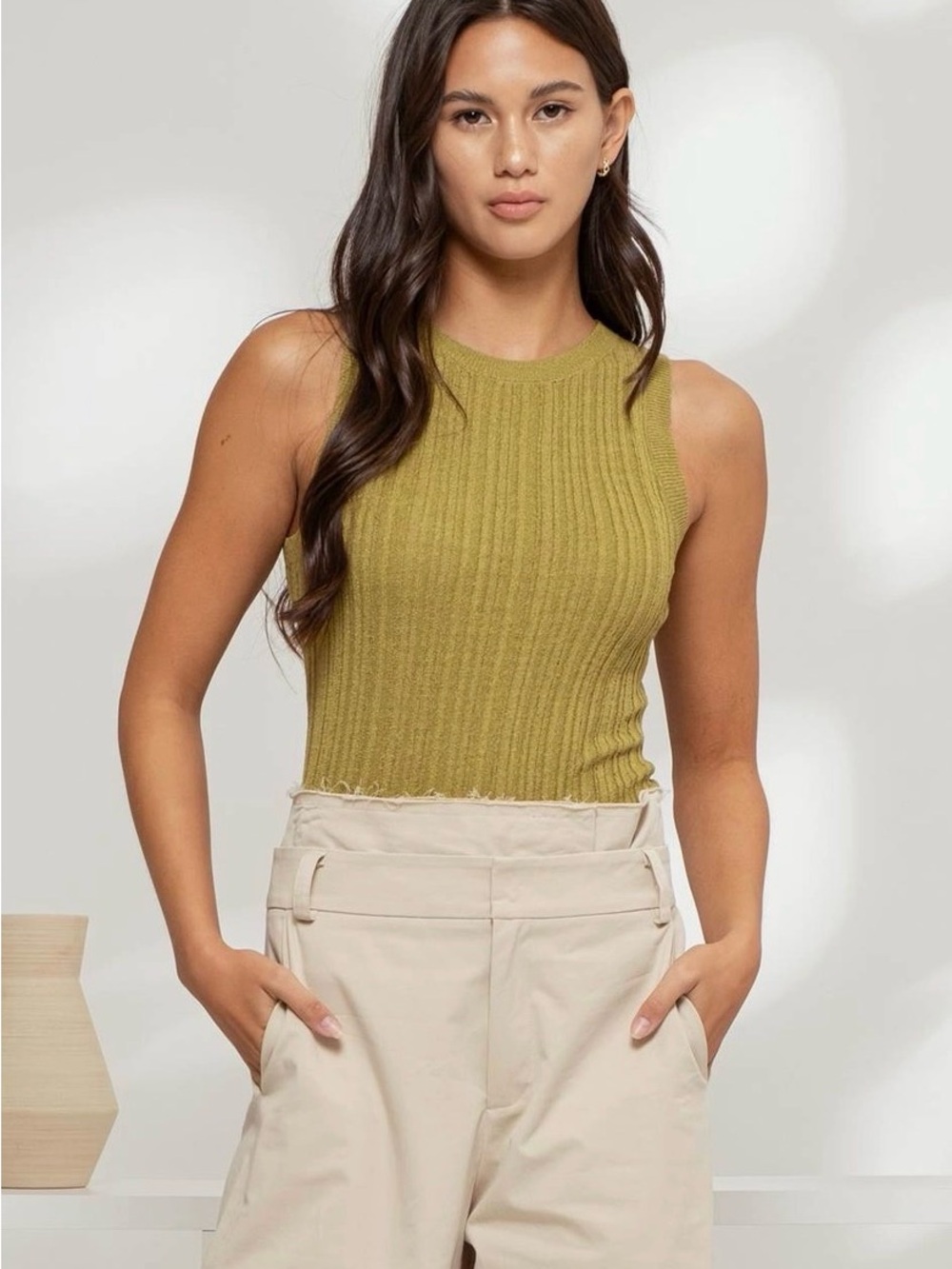 The Workshop 
Sleeveless Round Neck Sweater Knit Top